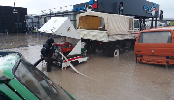 Sivil Savunma Teşkilatı su baskınlarına müdahale etti